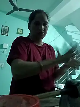 Cute-karisma1234 webcam