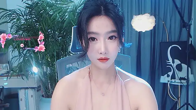 美女feifei-love在线直播