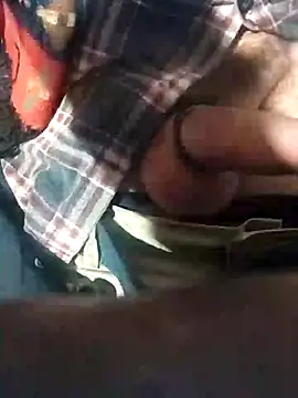 oliveirinhafotografo - Oliveirinhafotografo's free webcam - UK Sex Cams