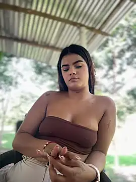 Kaily_Sweet16 webcam