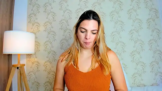 mahia_montenegro webcam