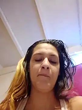 Themaskedgirl21 webcam