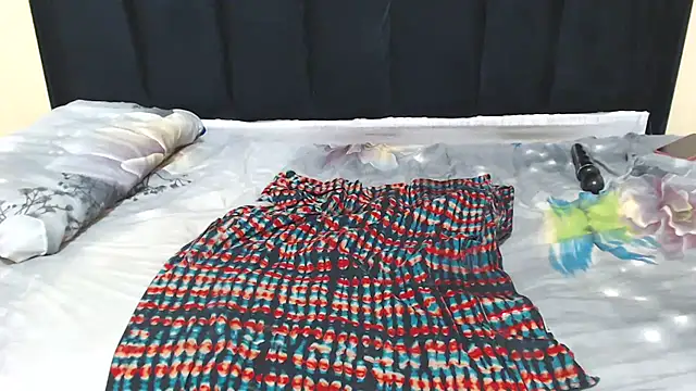 EBONY_WILD_ASS webcam