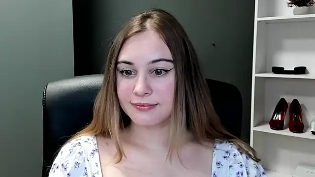 kitty_valeria webcam