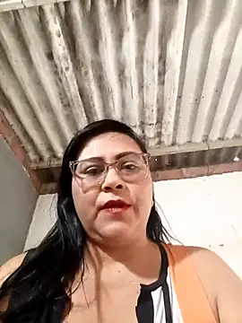 Dirty-Momm-Divorced-Hot webcam