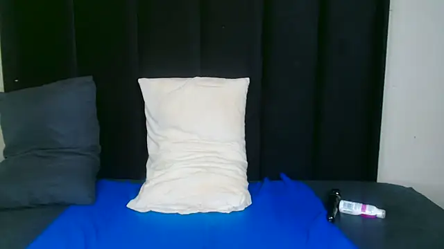 Nipples_Lovers30 webcam