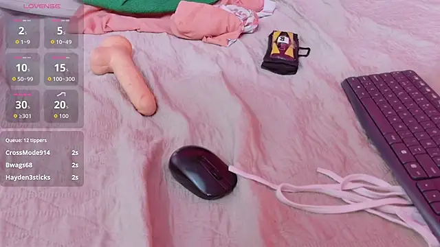 EbonyCoWorker webcam