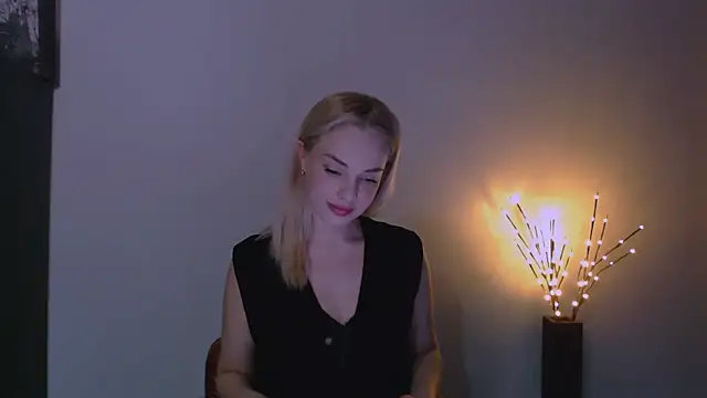 Lia_noo_regrets webcam