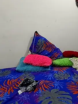 sexyshreyacdbottom webcam