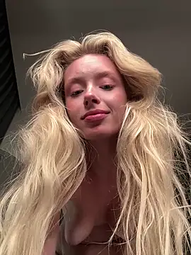 sunnyshiney - SunnyShiney's free webcam - UK Sex Cams