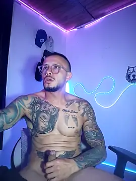 sebastian_horny webcam