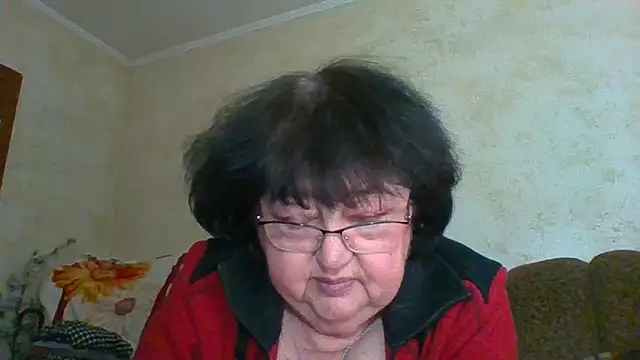 MilaSky5303 — show br