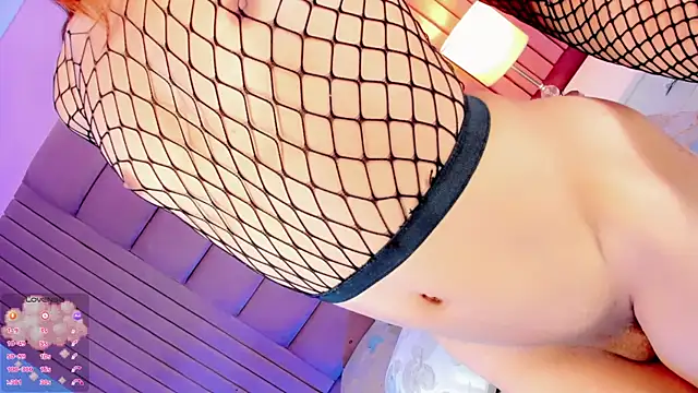 Camille_deluxe webcam