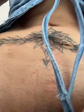 Kaily_Sweet16 webcam