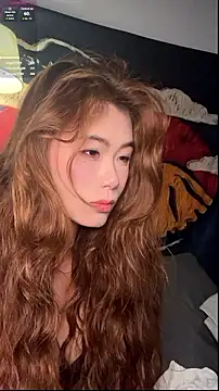 美女Cici250808在线直播