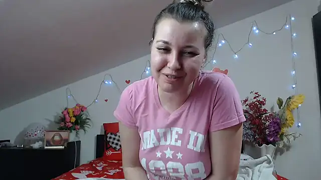 SweetMaddy888 webcam