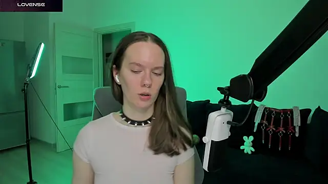 Goddess_of_Fertility webcam