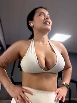 Risky_Workouts webcam