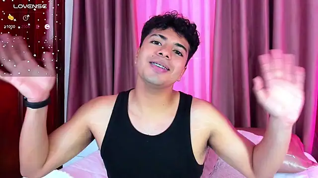 cherry_blossom77 webcam