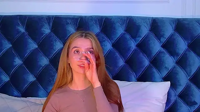 VanessaVienne webcam