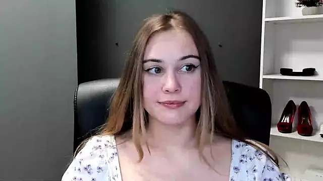 kitty_valeria webcam