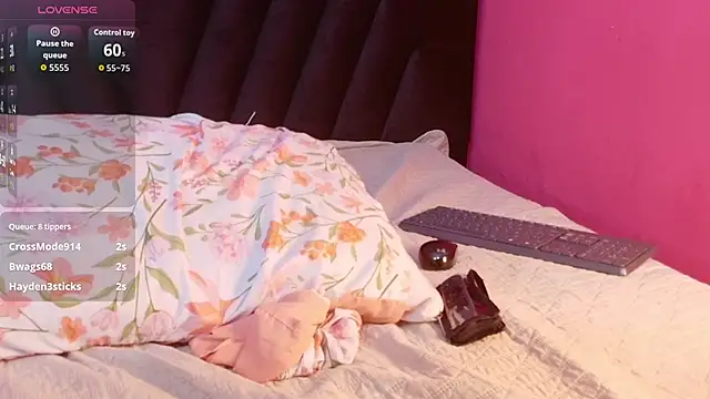 EbonyCoWorker webcam