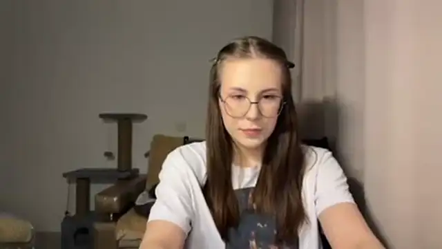 JanelleCourville webcam