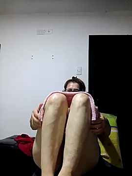 mademonsexy - Mademonsexy's free webcam - UK Sex Cams