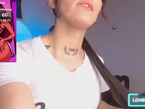 Scarlett_crastrawberry webcam