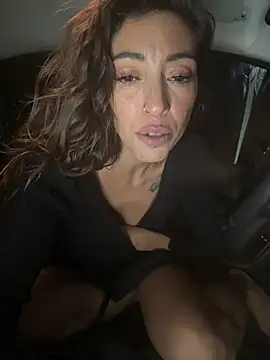 Amani_thewolf webcam