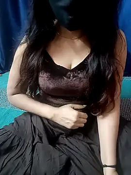 Aarti909090 webcam