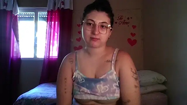 imsohornydacom webcam