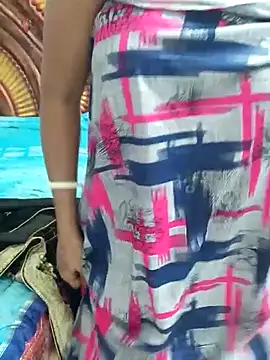 bongqueen9 - BongQueen9's free webcam