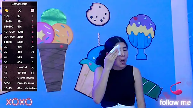 skinnykalitzo18 - Skinnykalitzo18's free webcam