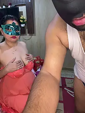 indian_coupl1122 - Indian_coupl1122's free webcam