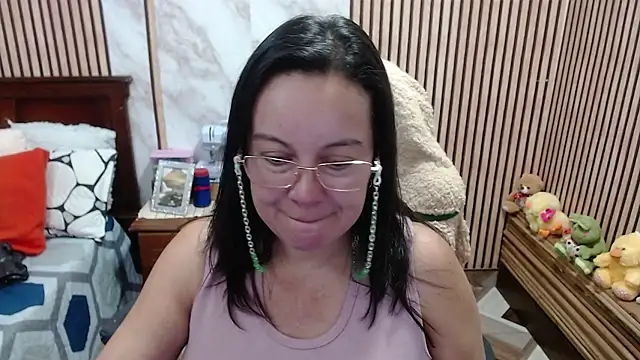 sonialorens_ - Sonialorens_'s free webcam