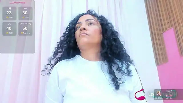 bianca_slut1 - Bianca_slut1's free webcam - UK Sex Cams