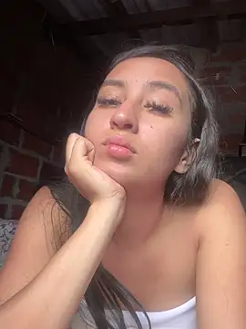 rakel37 - RAKEL37's free webcam - UK Sex Cams