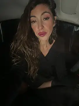 Amani_thewolf webcam