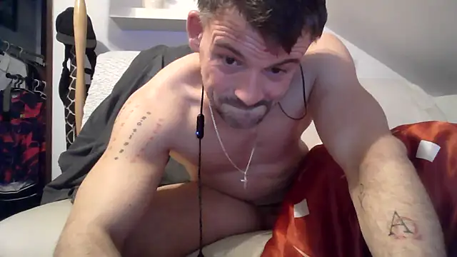 Cambitchboy webcam