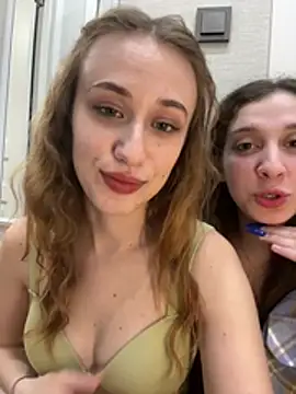 yourfavcouple_'s room