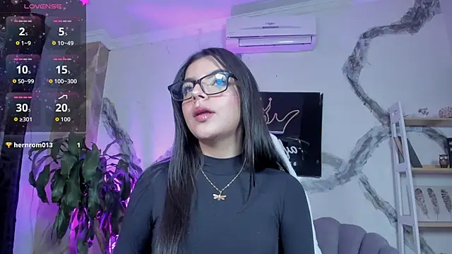 KarelyMitchel webcam