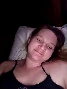 Augustina_Crys webcam