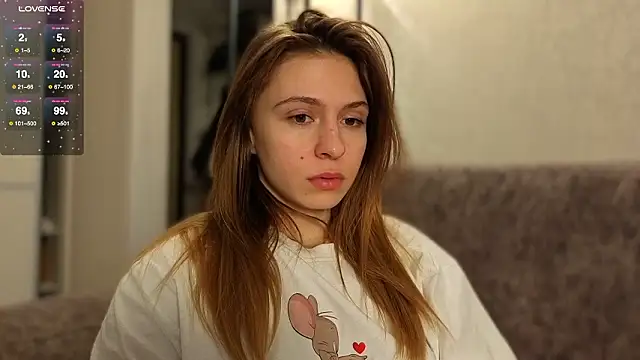 LovelyKatea webcam