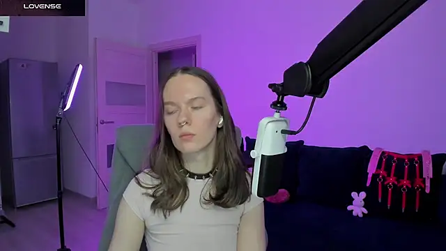 Goddess_of_Fertility webcam