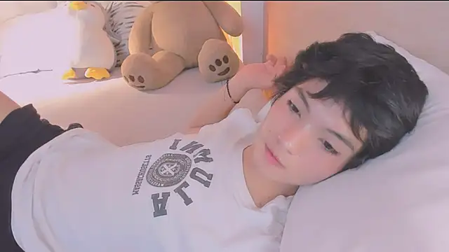 Sweet_Allan Live Webcam on Stripchat