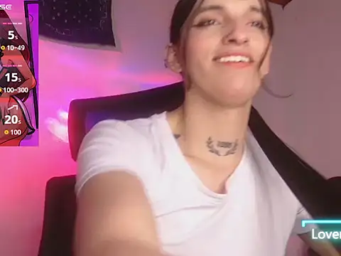 Scarlett_crastrawberry webcam