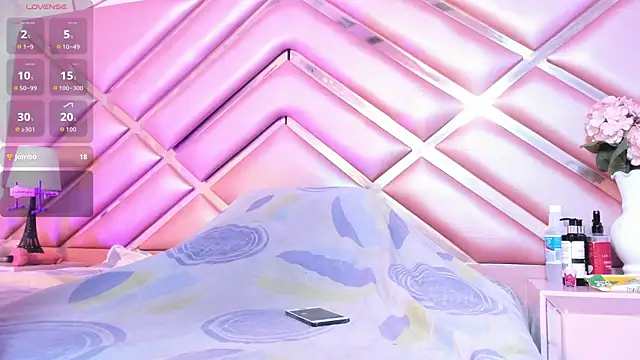 ElisabethMassey webcam