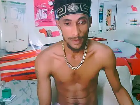 EroticPoison69 webcam