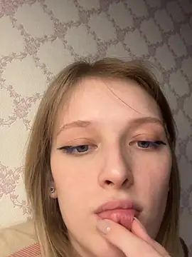 StarFrom_Hell webcam